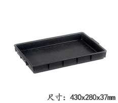 托盘的媒介作用