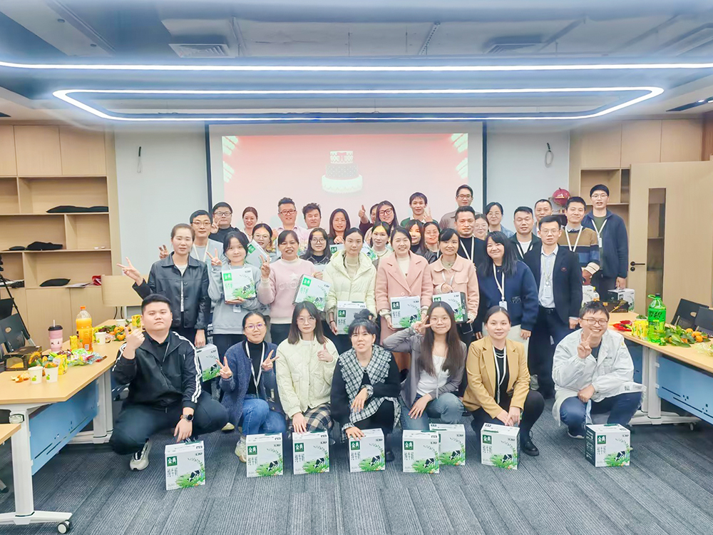 岁末生辰暖，新岁启新程 | mk体育温馨生日会
