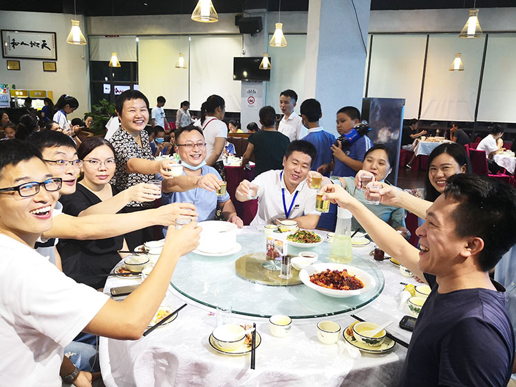 配图17-750.jpg