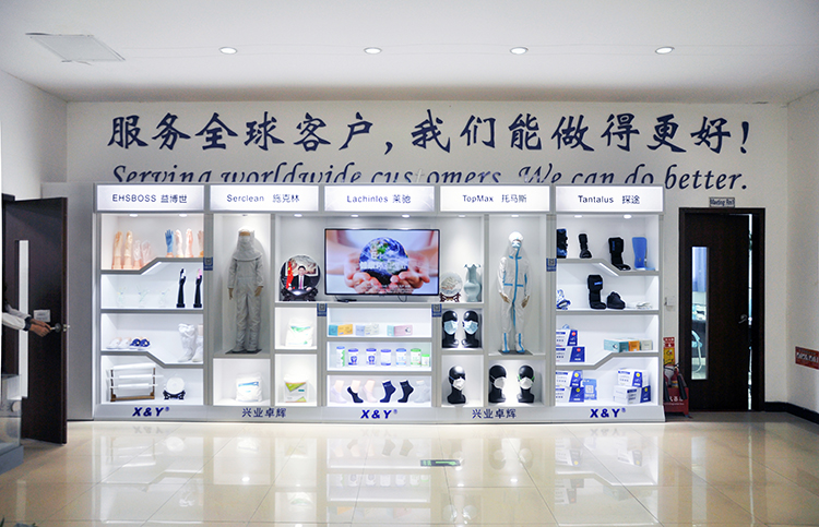750前台展柜.jpg